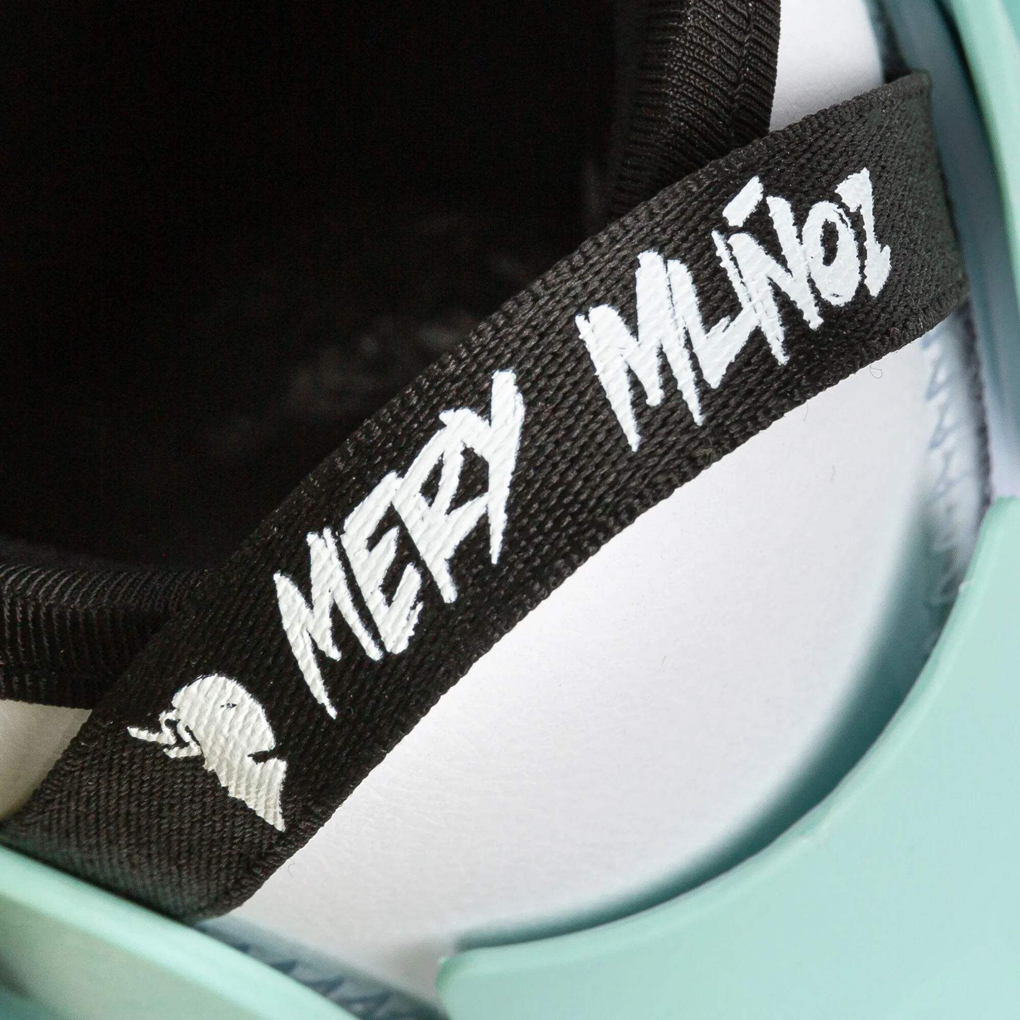 Aeon Mery Munoz Pro 60 - Image 11