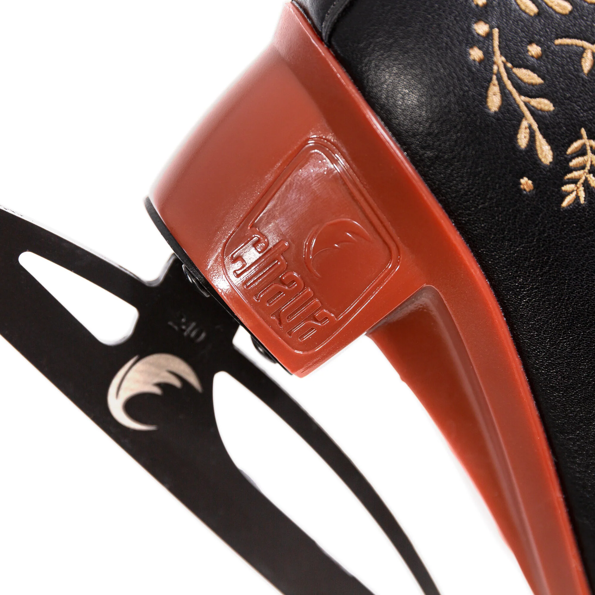 Merlot Black - Image 6